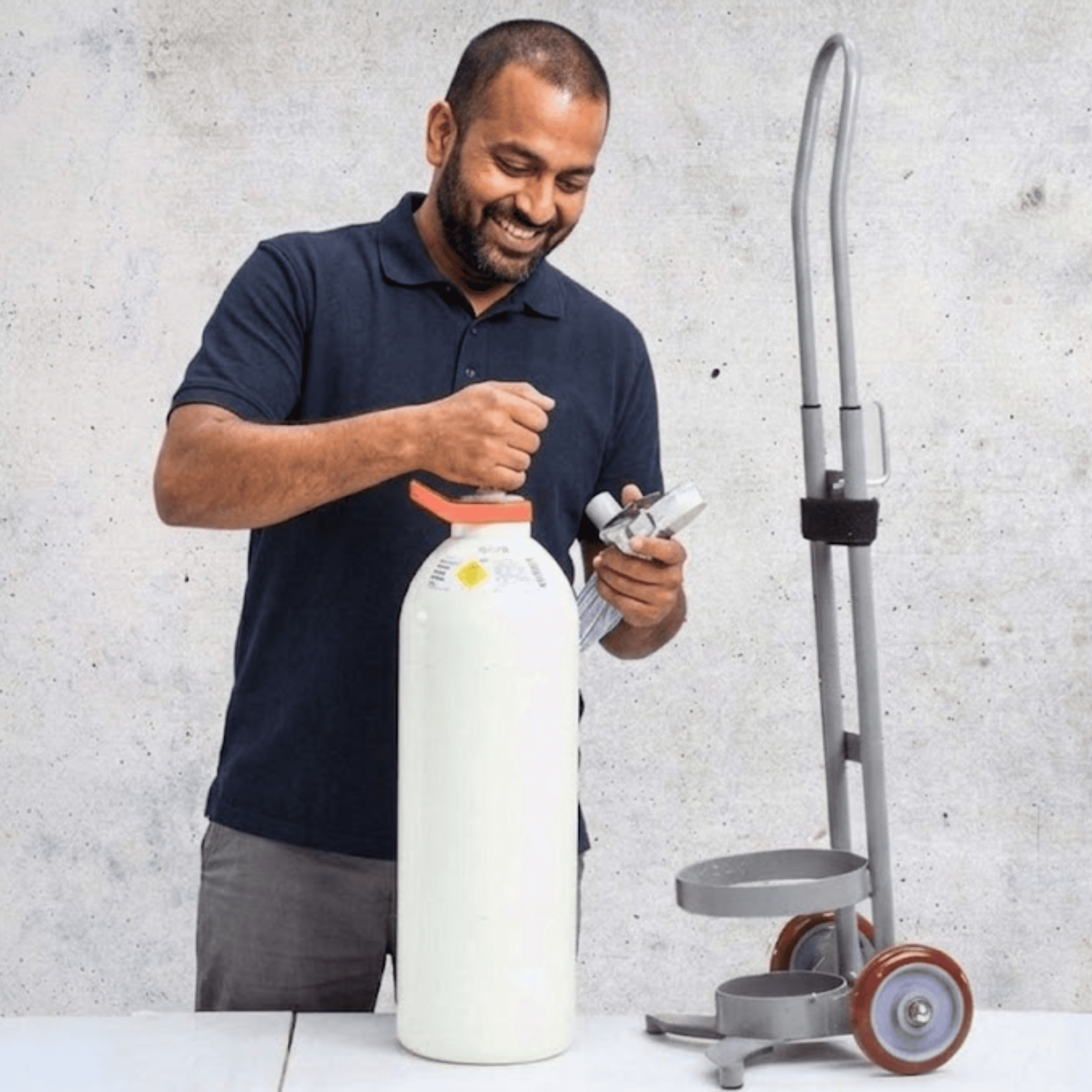 Oxygen Cylinder Support